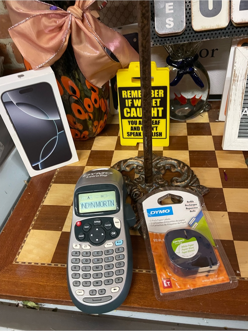Dymo LetraTag 100H handheld label maker